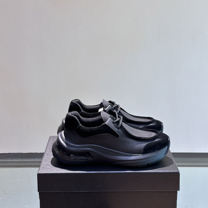 Pra*a casual shoes